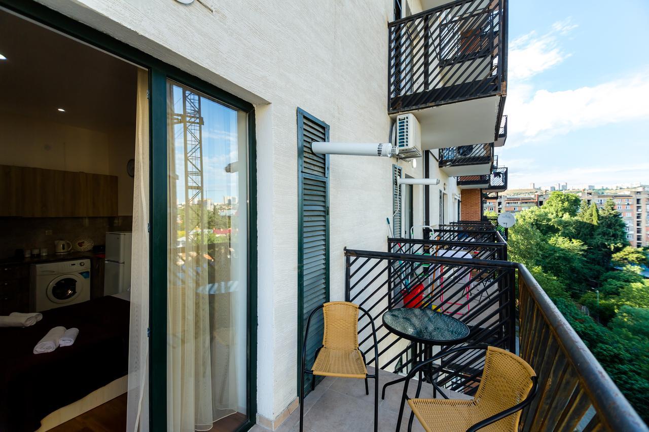 Tbilisi Love Apartment Bagian luar foto